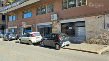 LOCALE COMMERCIALE, CHIETI VIA FEDERICO SALOMONE VENDESI O AFFITTASI
